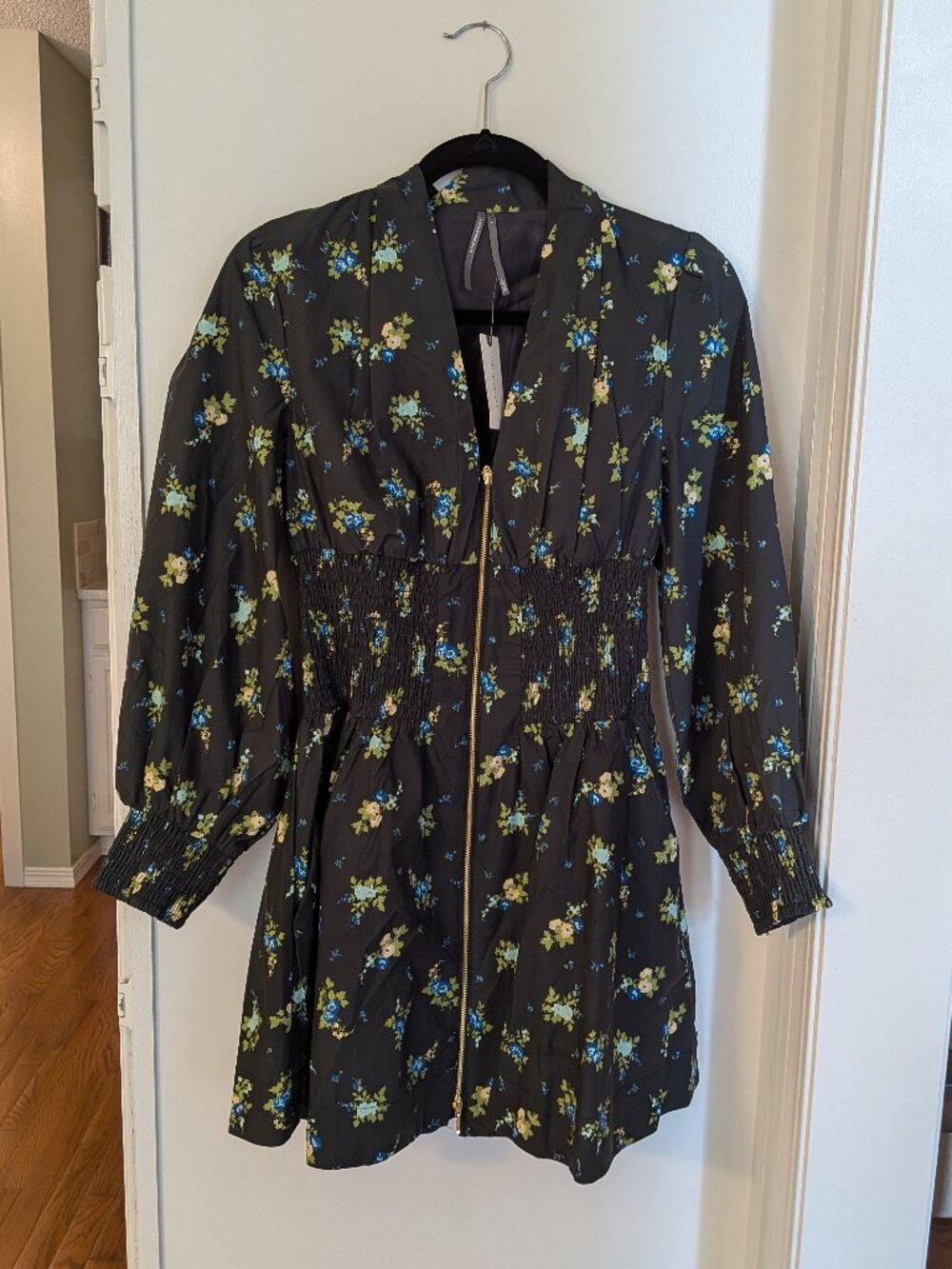 Anthropologie Tommie Long-Sleeve Smocked Front-Zip Mini Shirtdress - Picture 4 of 7